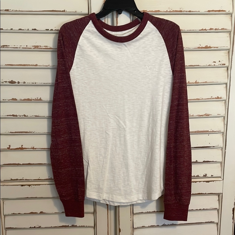 Men’s Small American Eagle Long Sleeve Crew Neck Tee